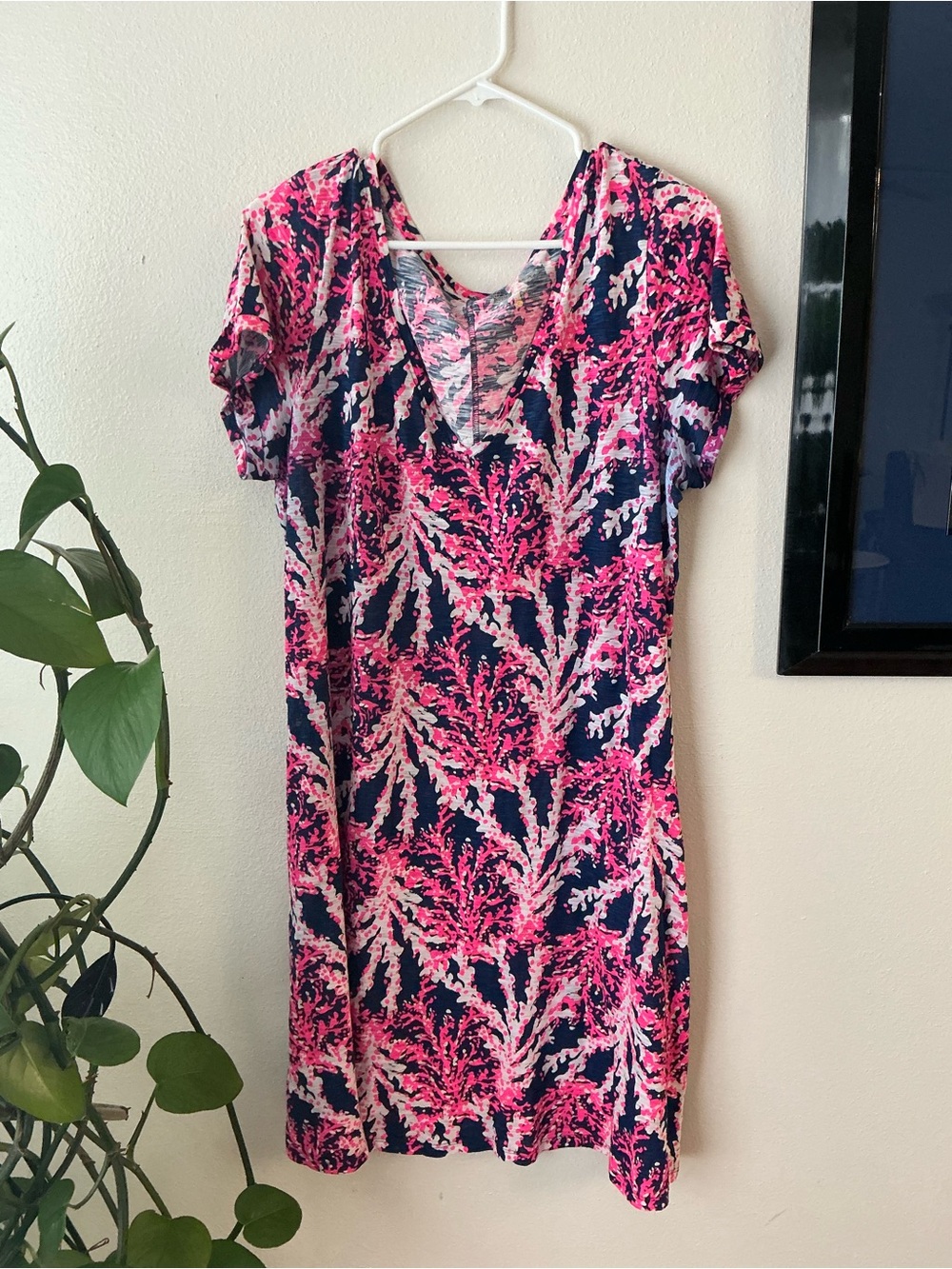 Lilly Pulitzer Navy and Hot Pink V-Neck dress/Coverup